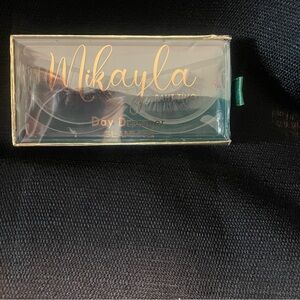 Glamlite Mikayla part two fake eyelashes new in box